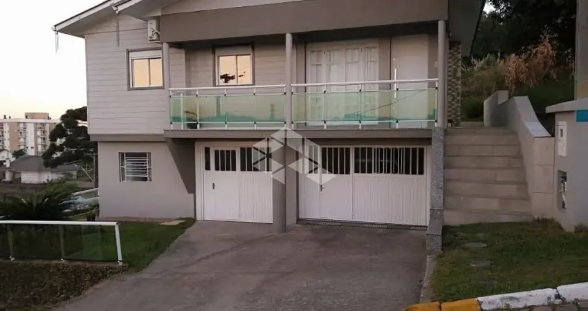 Casa com 2 quartos à venda na Érico Veríssimo, 262, Centro, Carlos Barbosa