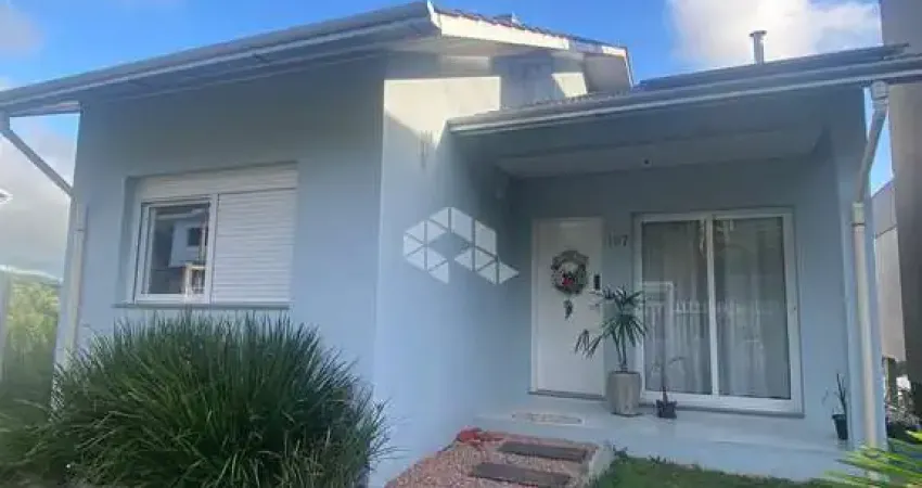 Belíssima casa a venda no bairro santa teresinha, em garibaldi