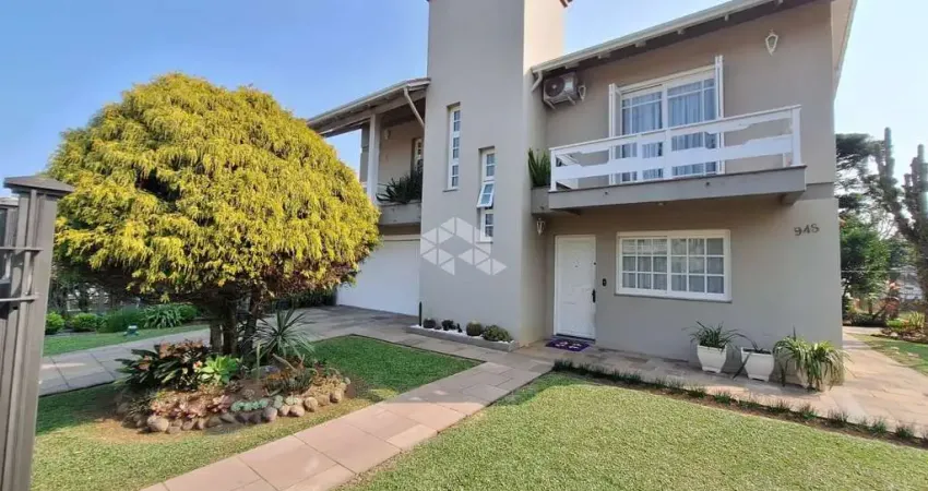 Casa com 3 quartos à venda na 20 De Setembro, 948, Chácaras, Garibaldi
