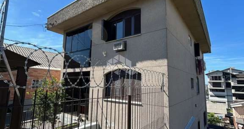 Casa com 6 quartos à venda na Rua João Corteletti, 350, Rio Branco, Caxias do Sul