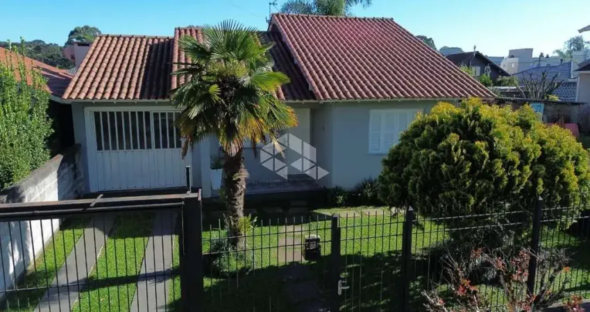 Casa com 3 quartos à venda na 21 de Abril, 1682, Navegantes, Carlos Barbosa