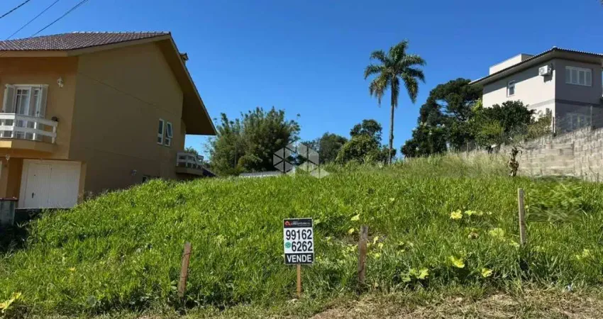 Terreno à venda na Hilario Marodin, 43, São Francisco, Garibaldi