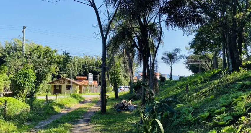 Excelente oportunidade  de terreno á venda na linda na Praia da Ferrugem