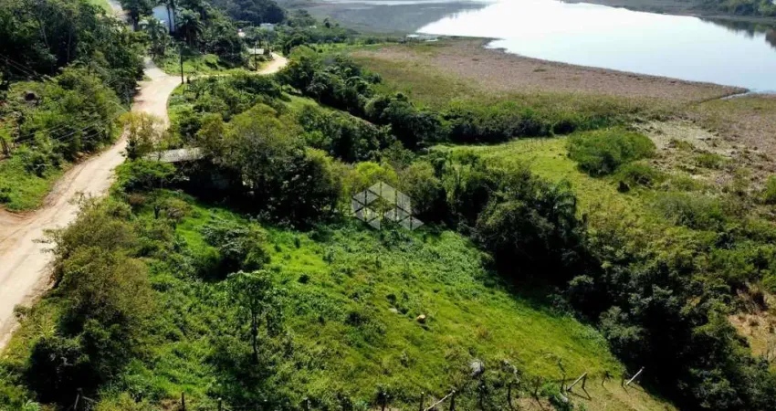 Terreno a venda 1.280m² no Macacu com vista para o mar e lagoa em Garopaba