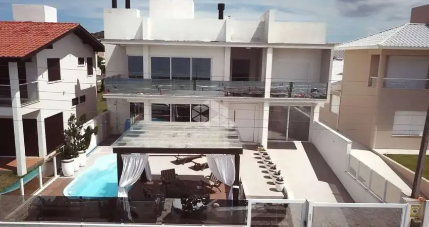 Casa com 5 quartos à venda na Giovani Luiz Piucco, 33, Centro, Garopaba