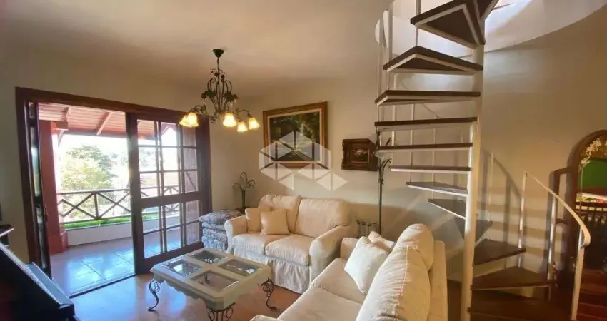 Apartamento 03 dormitórios, com 163m², 2 vagas, no coração de gramado