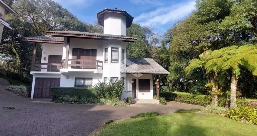 Residência 3 dormitórios, 160m², no melhor bairro de gramado