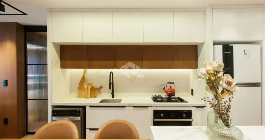 Apartamento com 2 dormitórios (1 suíte), 73,58m², próximo ao centro de gramado.