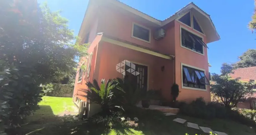Casa com 4 dormitórios, 180,62m², em canela, no bairro sinossera