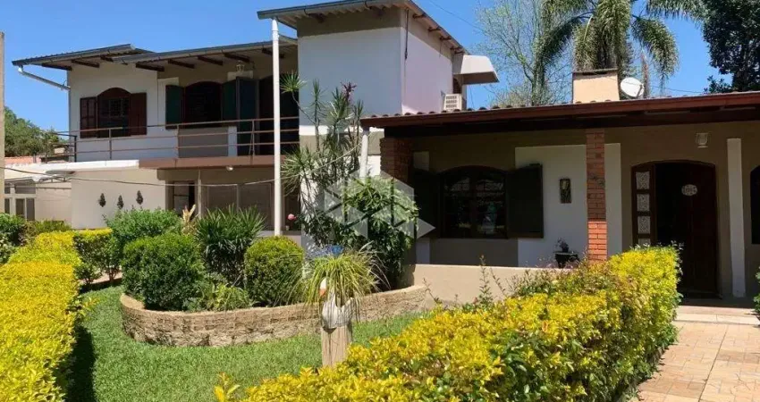 Casa semi mobiliada, 3 dormitórios, bairro Alegria, Guaíba.