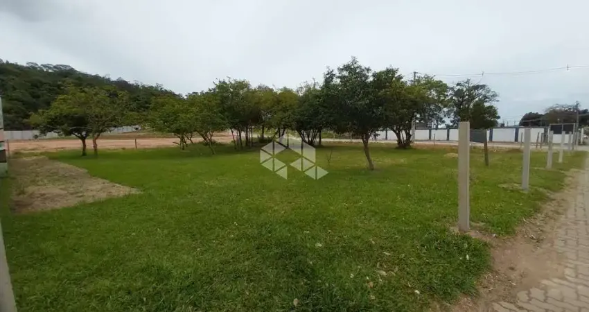 Terreno de esquina à venda no bairro Ermo, Guaíba/RS