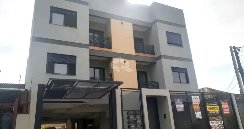 Apartamento à venda, com 2 dormitórios, 1 box garagem, 1 banheiro, sala e cozinha, em condomínio