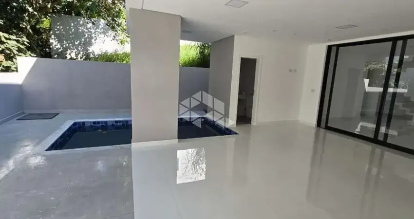 Casa de Condomínio com 4 Quartos e 5 banheiros!