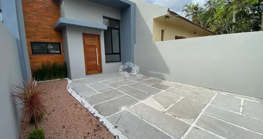 Casa com 3 dormitórios e 1 suíte no bairro Fátima.
