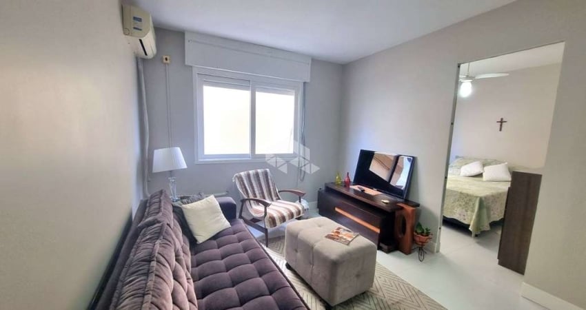 Apartamento 1 dormitório sem vaga Centro Canoas reformado semi mobiliado