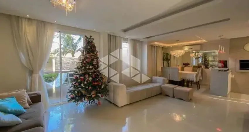 CASA EM CONDOMÍNIO 4 DORMITÓRIOS, 2 SUÍTES, 3 VAGAS, PÁTIO, SÓTÃO EM CANOAS!