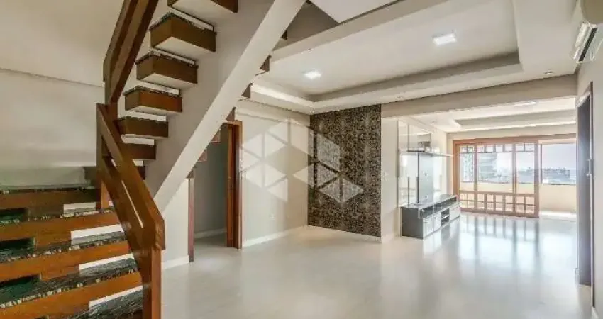 Cobertura 4 dormitórios, 3 suítes, piscina,4 vagas.  À venda no Centro de Canoas. Aceita financiamento FGTS