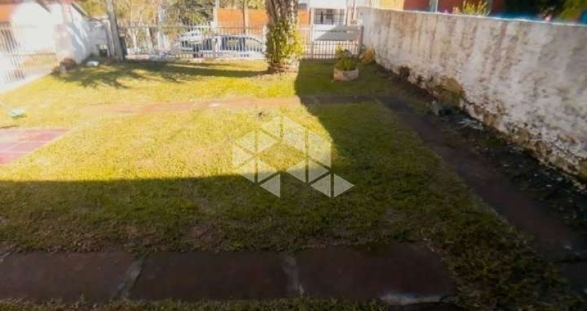 Excelente terreno com  10x 77m2 com área total de 770m2 na Olaria.