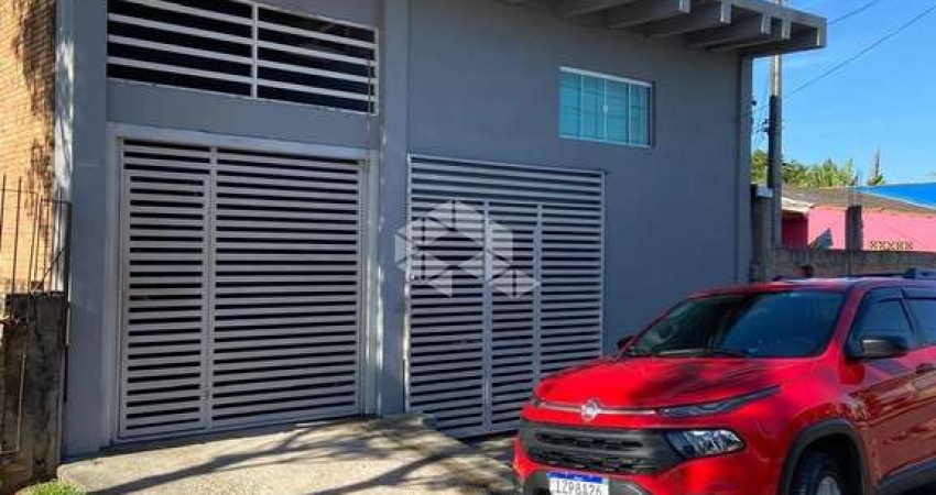 Casa com 3 quartos, 3 vagas a venda no bairro Primavera, Esteio/RS