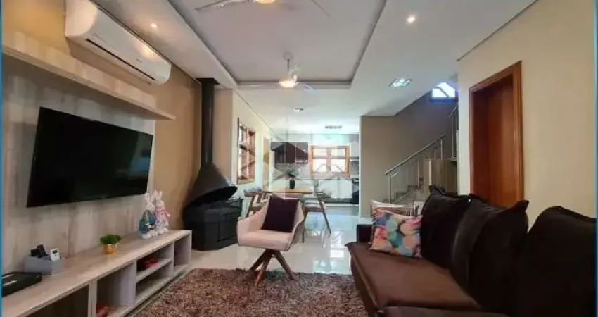 Casa sobrado com 3 dormitórios  no Centro de Esteio/RS