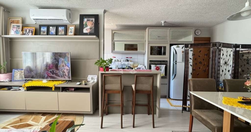 Apartamento 2 dormitórios, uma vaga de garagem no bairro Olaria