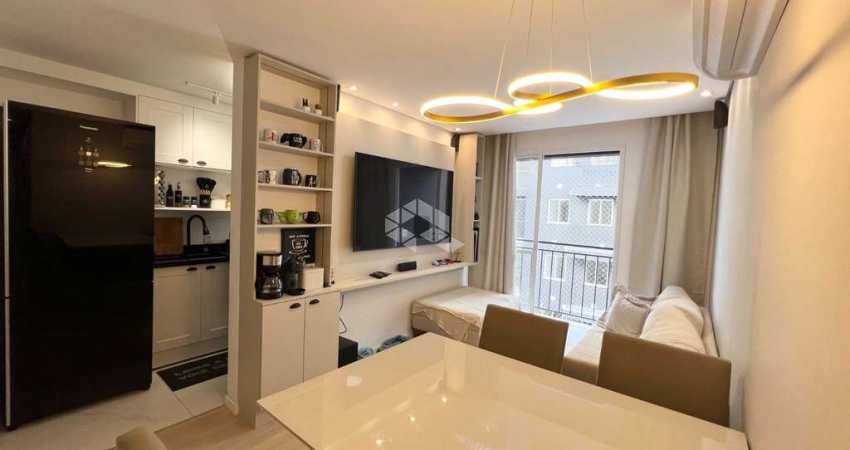 Apartamento de 50m² com 2 Dormitórios semi mobiliado para vender no Bairro Igara, Canoas -por R$ 349.999.