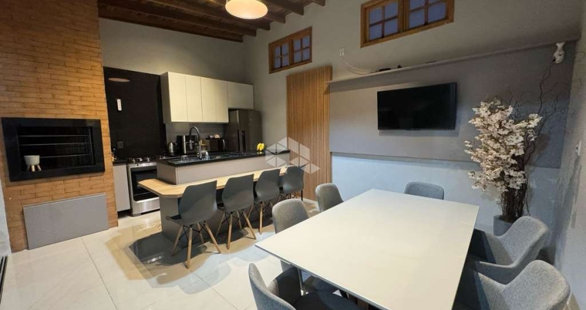 Casa com 2 quartos à venda na Viana Moog, 21, São José, Canoas