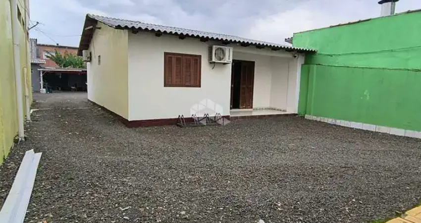 Casa com 2 quartos à venda na Rua Florianópolis, 4710, Mathias Velho, Canoas