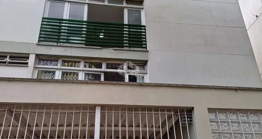 Apartamento de 3 dormitórios, possibilidade do 4º, com garagem no Bairro Petrópolis próximo a Av. Protásio Alves e Bourbon Ipiranga