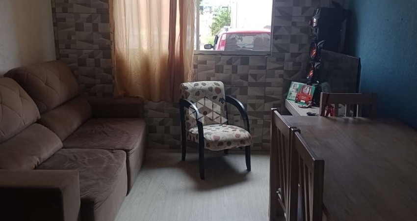 Apartamento térreo à venda de 2 dormitórios, 1 vaga, no bairro Jardim Leopoldina.