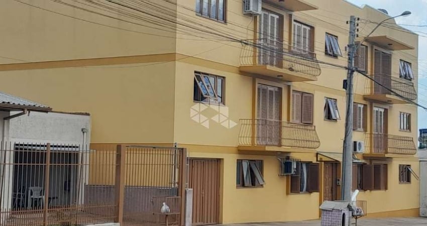 Excelente apartamento de 2 quartos mobiliado no bairro Santa Terezinha