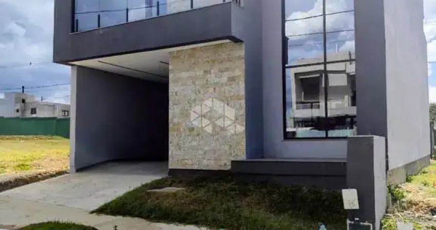 Excelente casa sobrado novo com 3 dormitórios, suíte, lavabo, lareira, churrasqueira, 2 vagas e completa infra