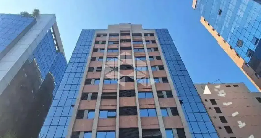 Conjunto Comercial Pronto para Uso na Vila Olímpia, São Paulo - 74m², 4 Banheiros, 2 Vagas de Garagem