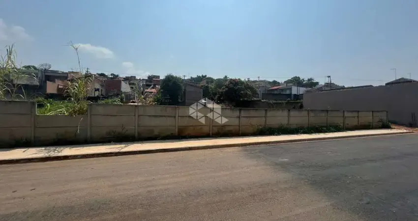 Terreno a venda em Atibaia dentro de loteamento fechado