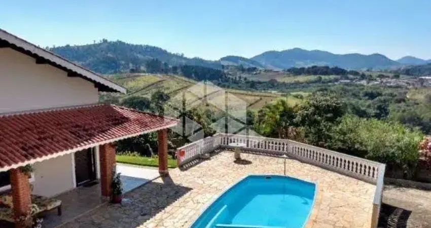 Casa com 6 quartos à venda na Bragantina, 191, Vale do Rio Cachoeira, Piracaia