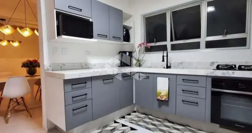 Lindo apartamento, totalmente reformado, 4 quartos, 148m² privativos, para vender por R$ 1.700.000,00!