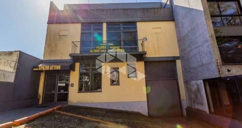 Barracão / Galpão / Depósito à venda na Rua Doutor Jorge Fayet, 542, Chácara das Pedras, Porto Alegre