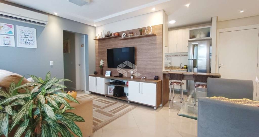 Apartamento de 3 dormitórios, 1 suíte com 2 Vagas de Garagem no Bairro Humaita, em Porto Alegre