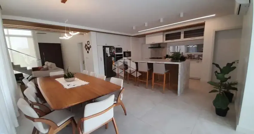 Casa Luxuosa no condomínio fechado na Península Ponta da Figueira, Eldorado do Sul/RS