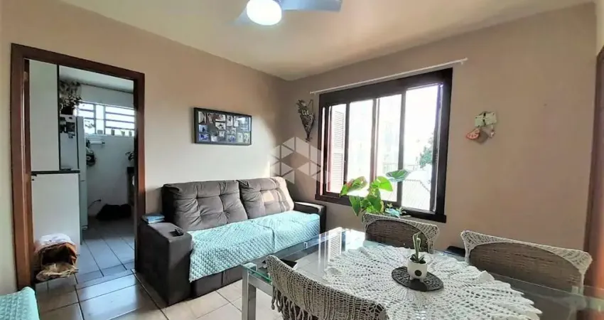 Apartamento 3 dormitórios, reformado, e 1 vaga de garagem no bairro Passo Dareia, em Porto Alegre. Aceita financiamento e FGTS
