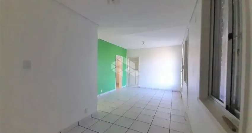 Apartamento 3 Dormitórios, reformado , pátio e 1 vaga de garagem no Bairro Passo Dareia.