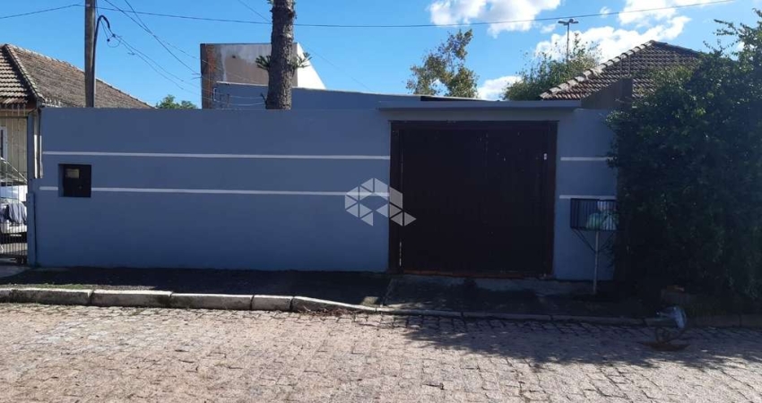 Casa com 2 quartos à venda na Avenida Ernesto Neugebauer, 347, Humaitá, Porto Alegre