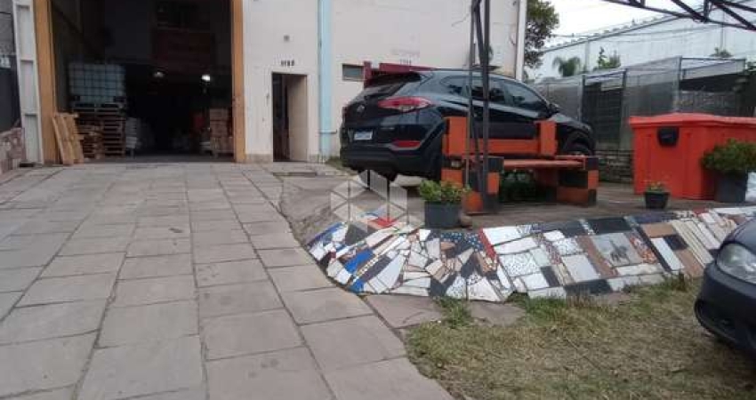 Pavilhão de 713,20 m² no Bairro São Sebastião em Porto Alegre