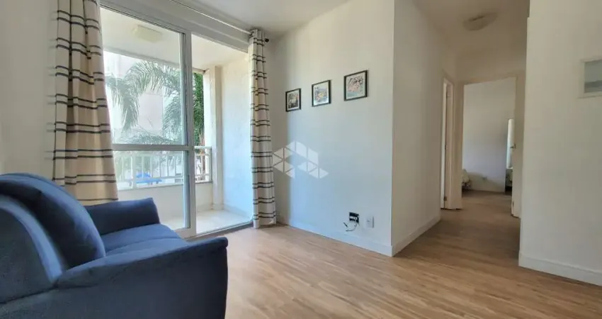 Apartamento de 2 dormitórios com suíte, sacada e 1vaga de garagem no Humaitá