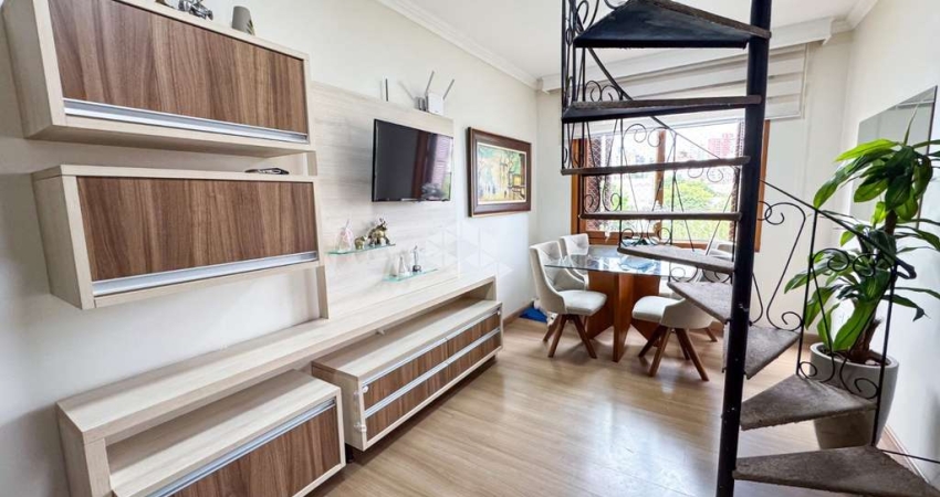 Cobertura Duplex no Bairro Partenon com Terraço, Piscina e Duas Vagas  146 m²