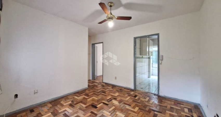 Apartamento de 1 dormitório, no bairro Humaitá, em Porto Alegre.