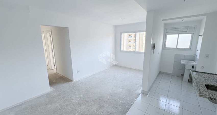 Apartamento de 3 dormitórios e 1 vaga de garagem, localizado no bairro Humaitá, em Porto Alegre.