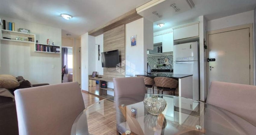 Apartamento com 2 dormitórios no bairro Humaitá em Porto Alegre.