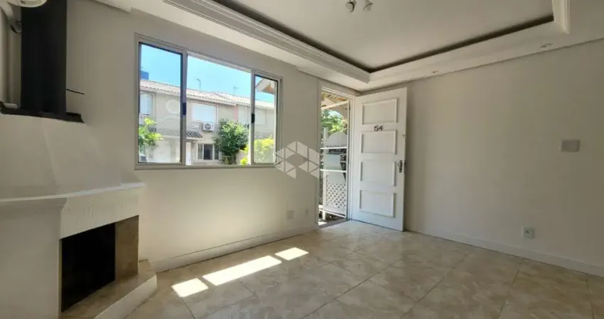 Casa em condominio com 3 dormitórios e 1 vaga de garagem no bairro humaita, em porto alegre