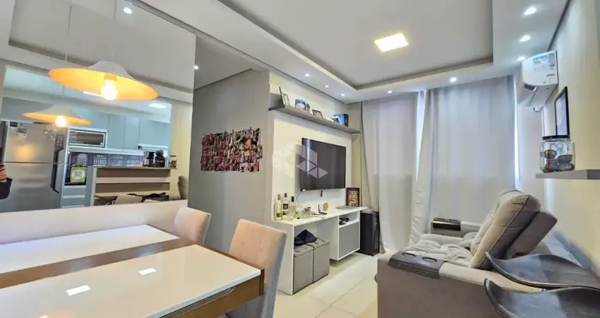Apartamento mobiliado a venda de 2 dormitórios com 1 vaga de garagem no bairro Humaitá em Porto Alegre